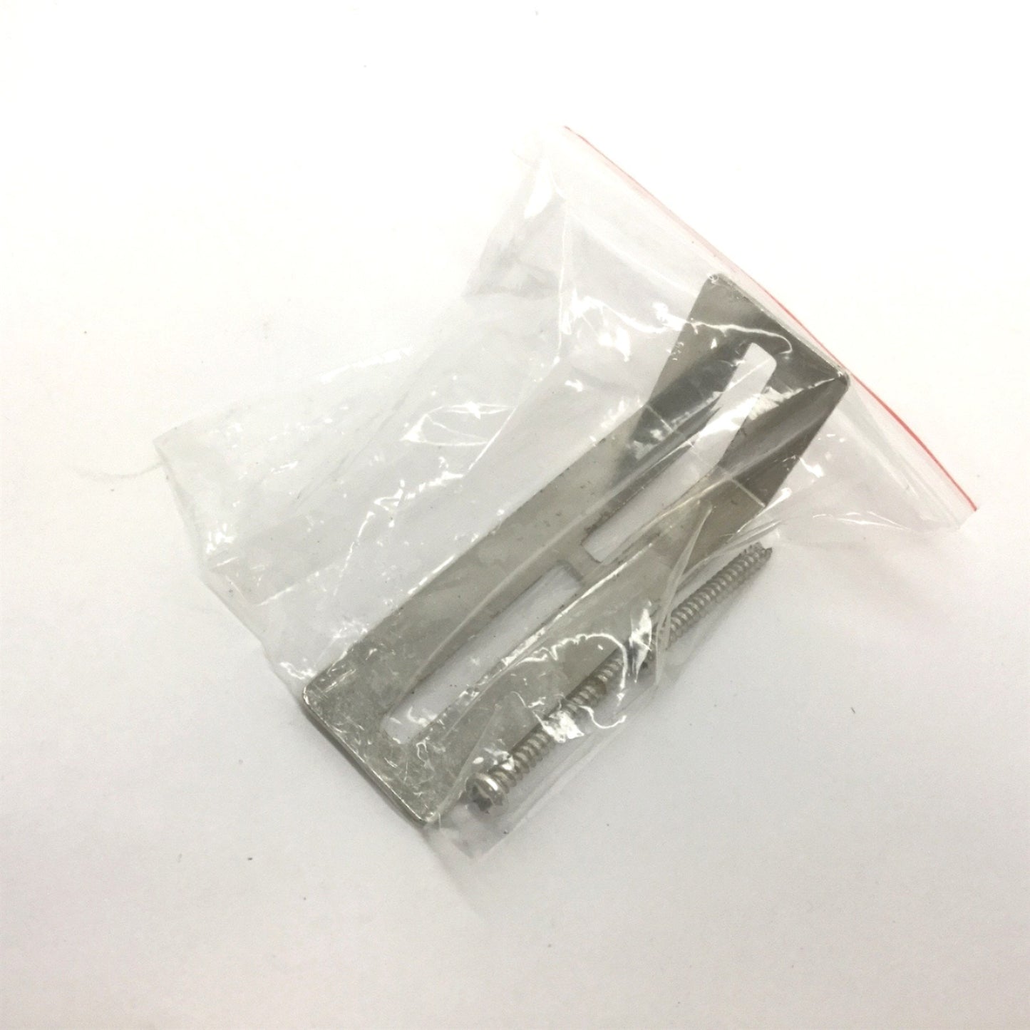 Used Dwyer WD2-LP-D2 Water Leak Detector, Power: 11-27VAC/DC, Output: DPDT Relay