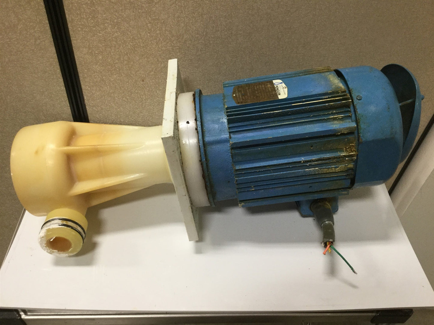 Used Penguin P-5CK Vertical Pump & Motor, 172GPM, 5HP, 190/380VAC, 122' Head