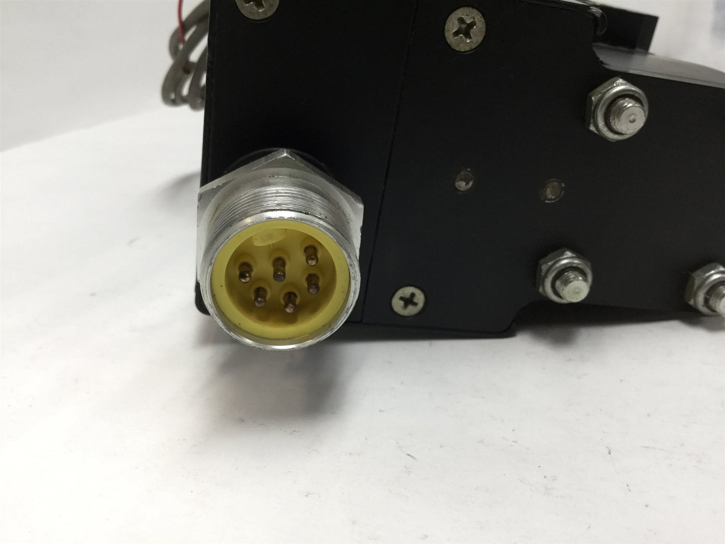 Used Industrial Devices RS21205A-6 Electric Cylinder Rodless Linear Step Actuator 6"