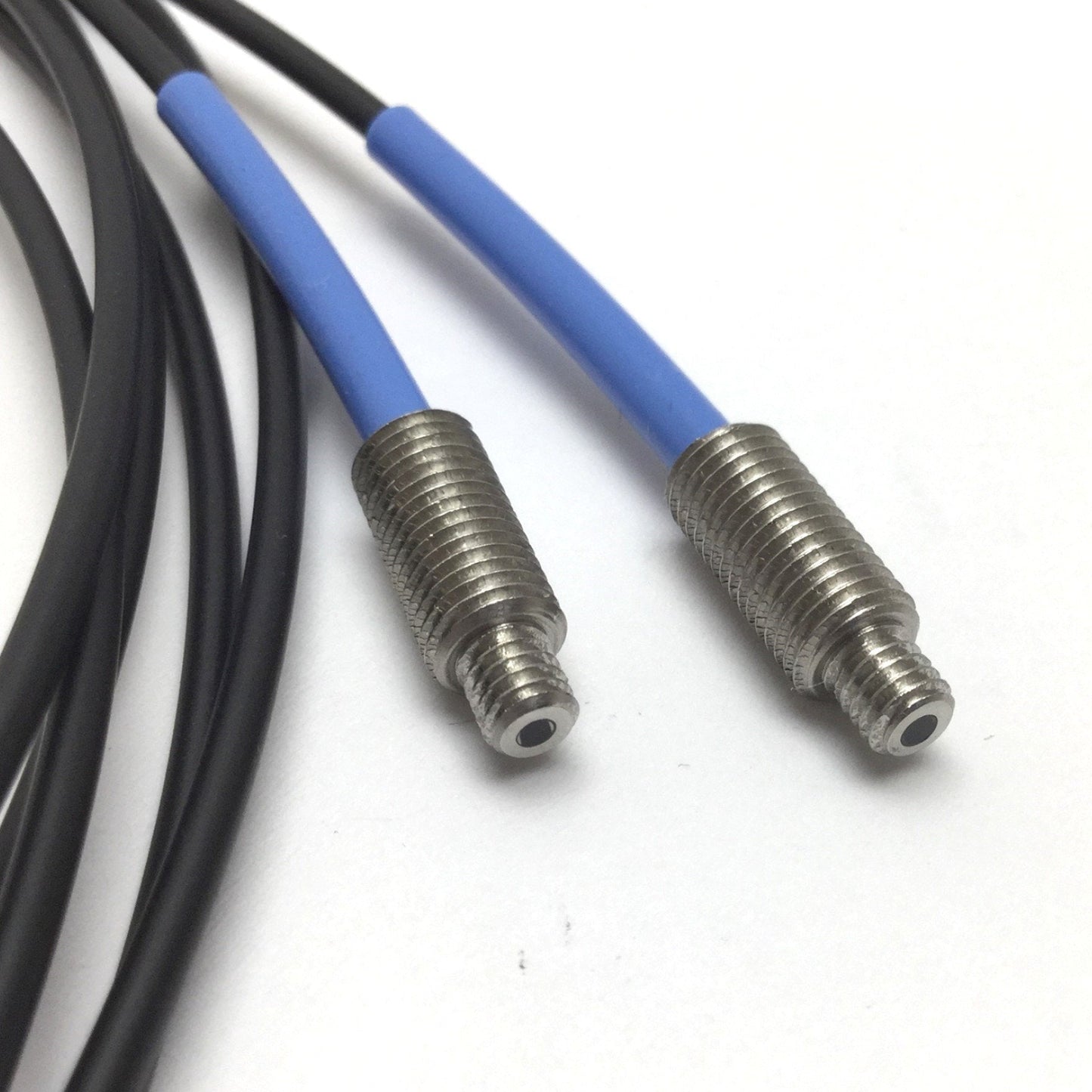 New Keyence FU-71 Transmissive Fiber Unit, Length: 2m per Fiber, Barrel: M4 and M6