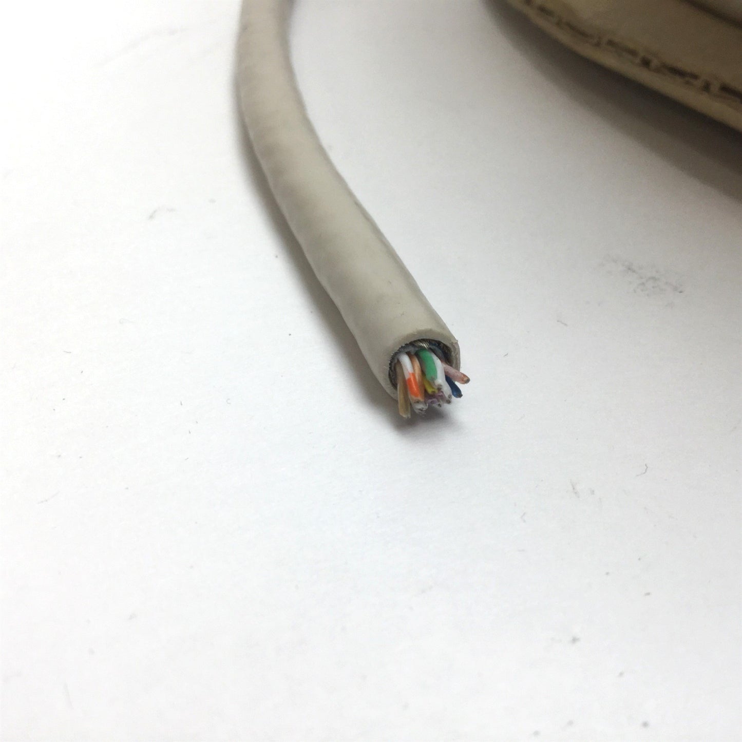 Used 3M MB16T-100-ND 16-Conductor Cable Spool, Length: ~70 Feet, Wire Size: 28 AWG