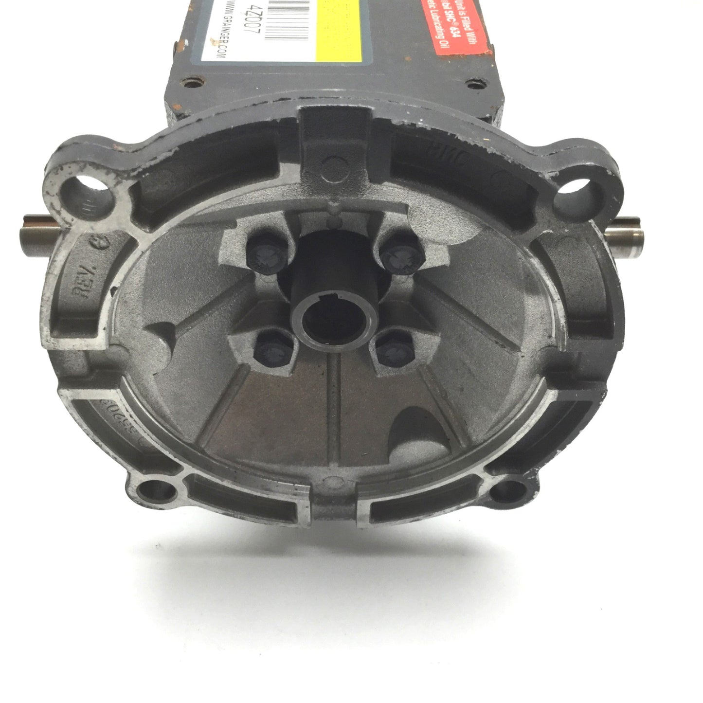 Used Dayton 4Z007 Speed Reducer, 5:1 Ratio, Input Power 1HP, Shaft Diameter: 5/8"
