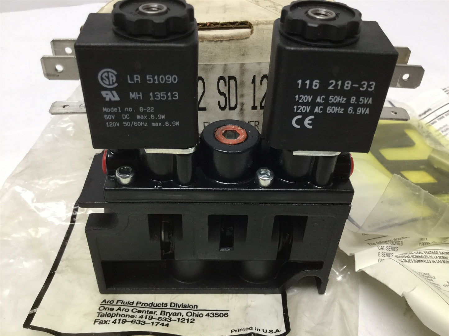 New – Open box Ingersoll Rand A722SD-120-A Solenoid Air Control Valve 3-Position, 120VAC Coils