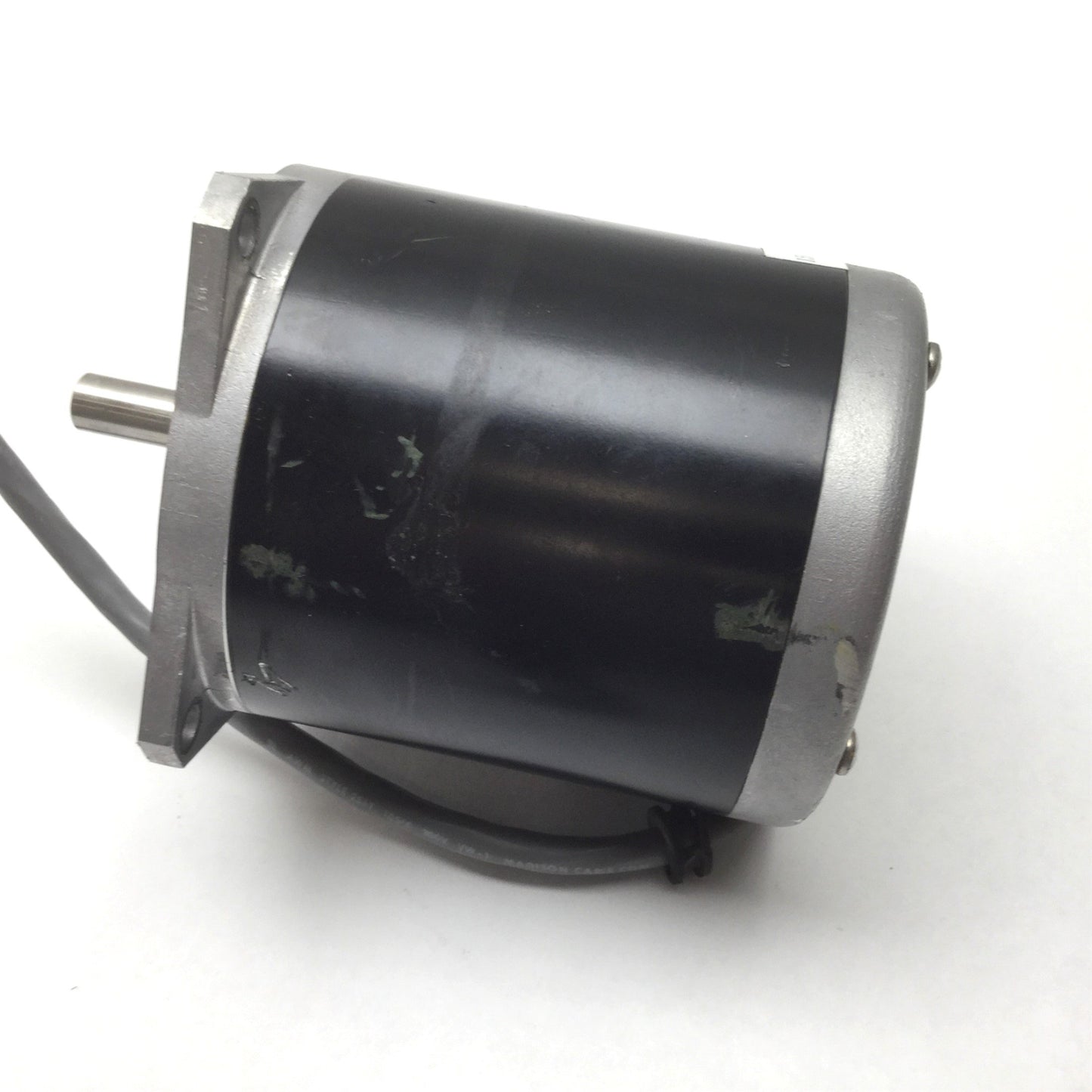 Used Parker ZETA83-93-MO-S Stepper Motor, Static Torque 300oz-in, Shaft 3/8", NEMA 34