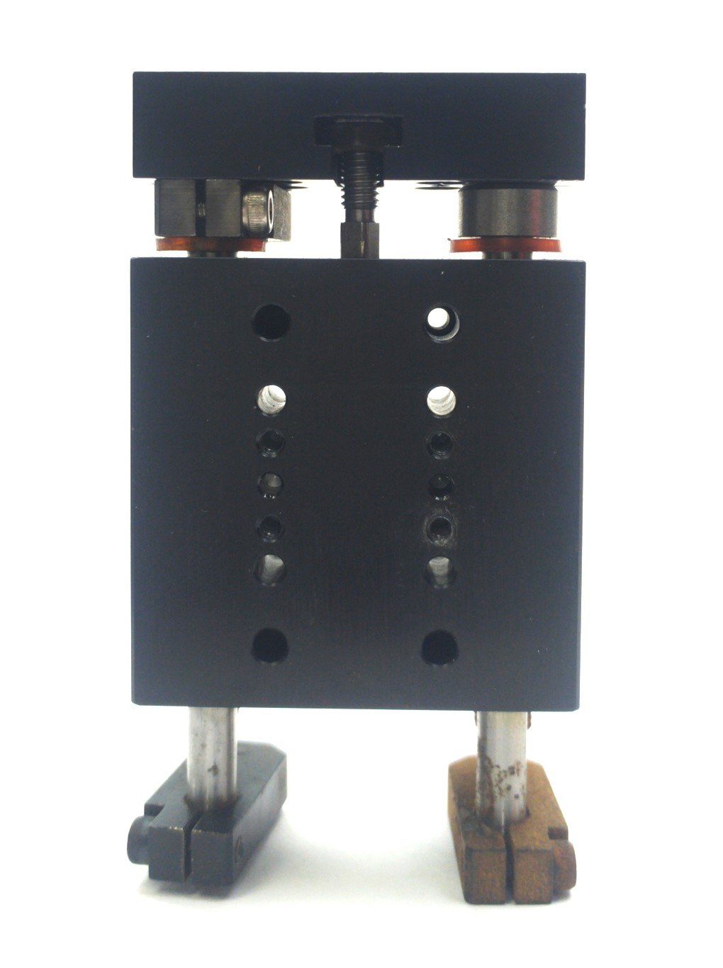 Used Destaco DLT-06-E-C-.25-V-S Robohand Block Thruster .25" Stroke 100PSI *Corrosion