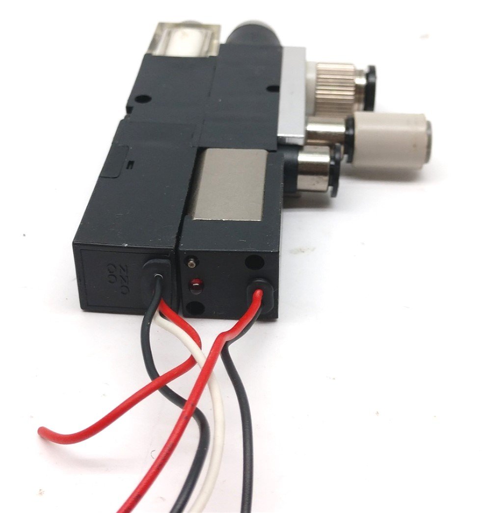 Used Pisco VDBH10J6-0608A Vacuum Ejector Solenoid Valve, Voltage: 24VDC, 6mm 8mm