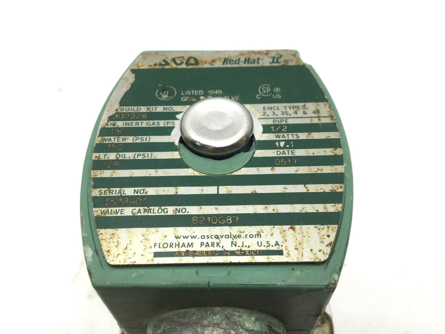 Used Asco 8210G87 Red Hat Solenoid Valve, Ports: 0.5" NPT, Voltage: 120VAC