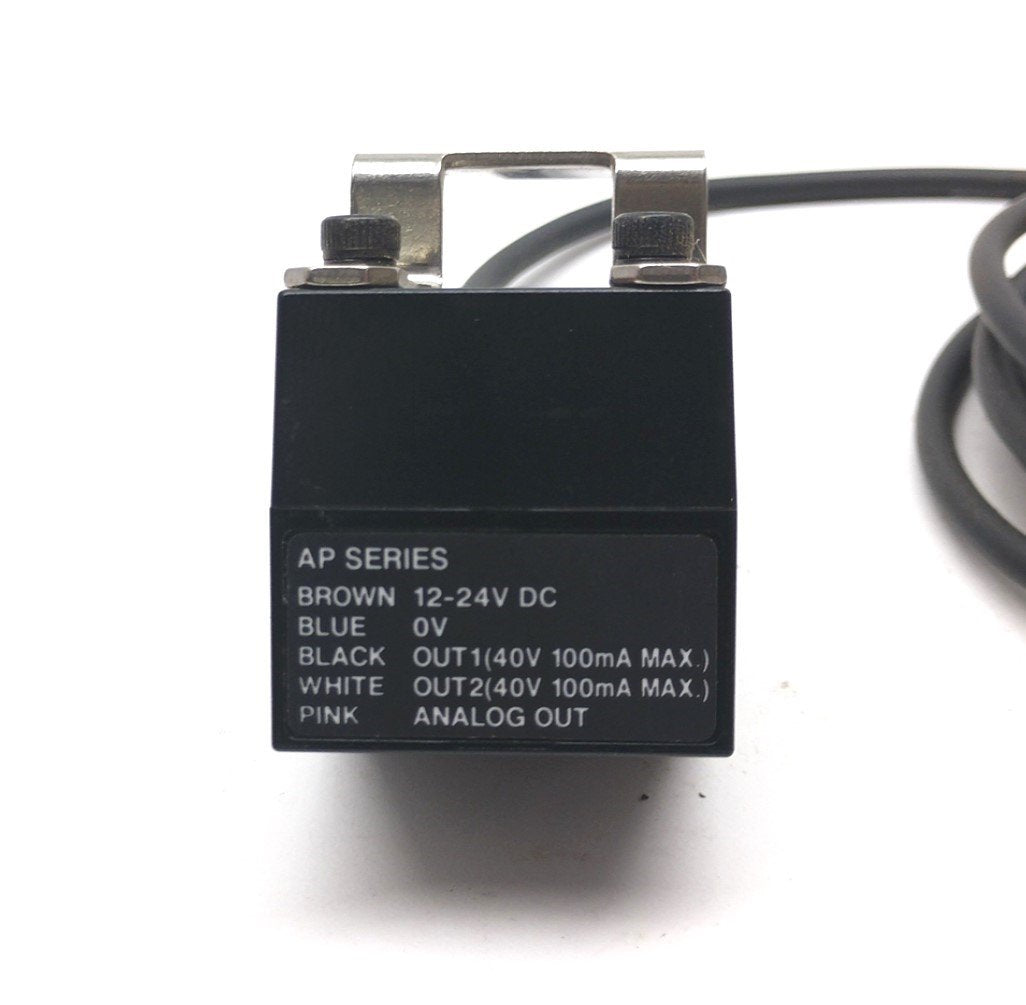 Used Keyence AP-40 Amplifier Unit, NPN, Response Time: 2.5/5/100/500 ms, Output: 1-5V