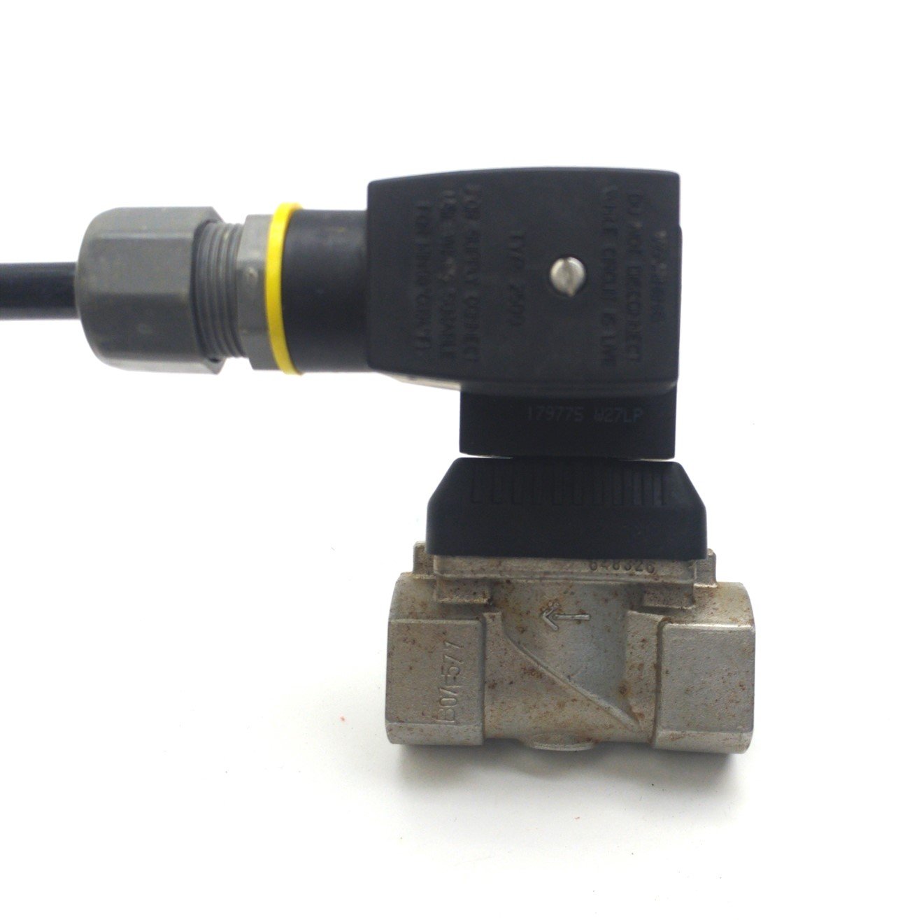 Used Burkert 6213 458740 W17LP Solenoid Valve, NC, 2-Way, 1/2"NPT, 145PSI, 24VDC