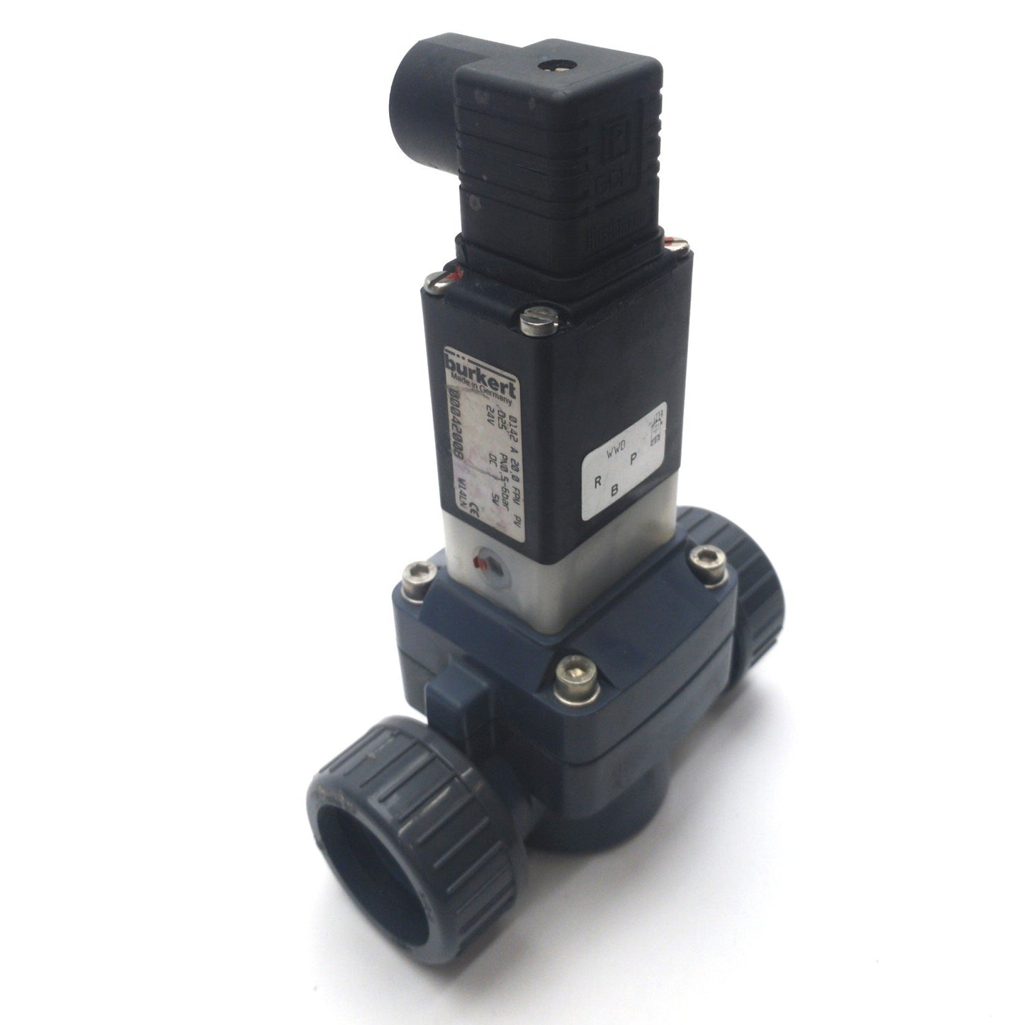 Used Burkert 42008 Solenoid Diaphragm Valve, 2-Way, NC, 7-85PSI, 1" True Union, 24VDC