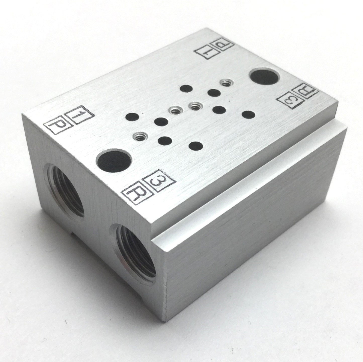 New Lot of 3 SMC VV4QD15-02M5 Manifold Block, 2-Stations, Ports: Rc 1/8 M5x0.8