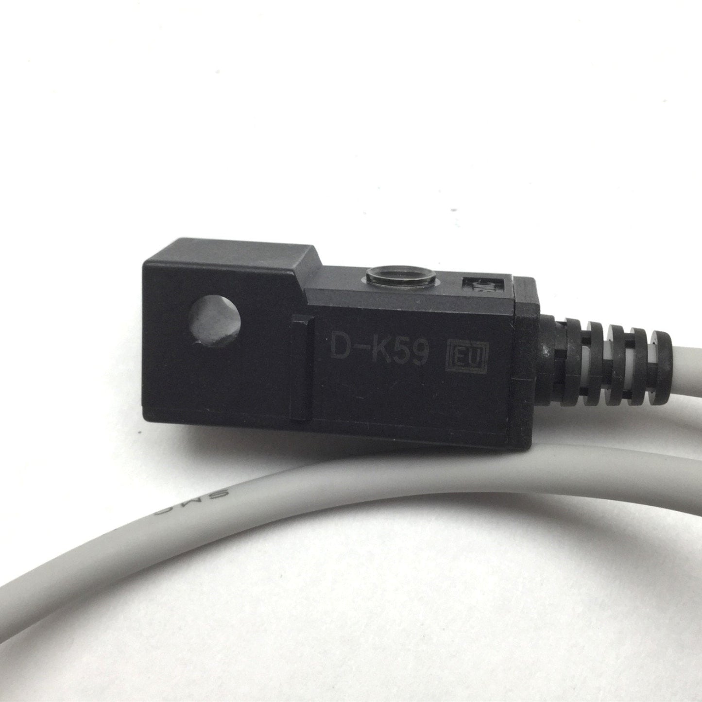 Used Lot of 2 SMC D-K59 Cylinder Switch, 2-Wire, Load: 24VDC 5-40mA, 0.5m Cable