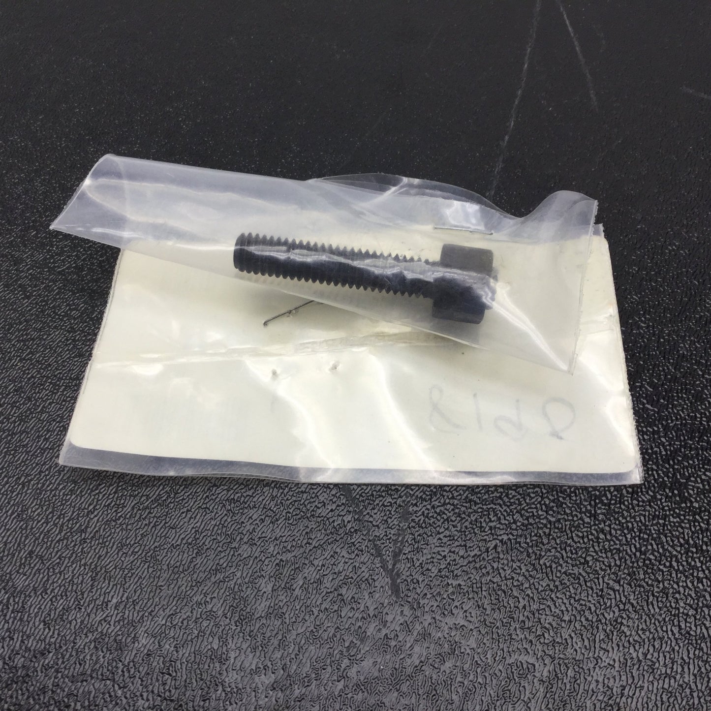 New Carr Lane CL-515-GSB Mini Gripper Swivel Contact Bolt, Thread: 5/16-18