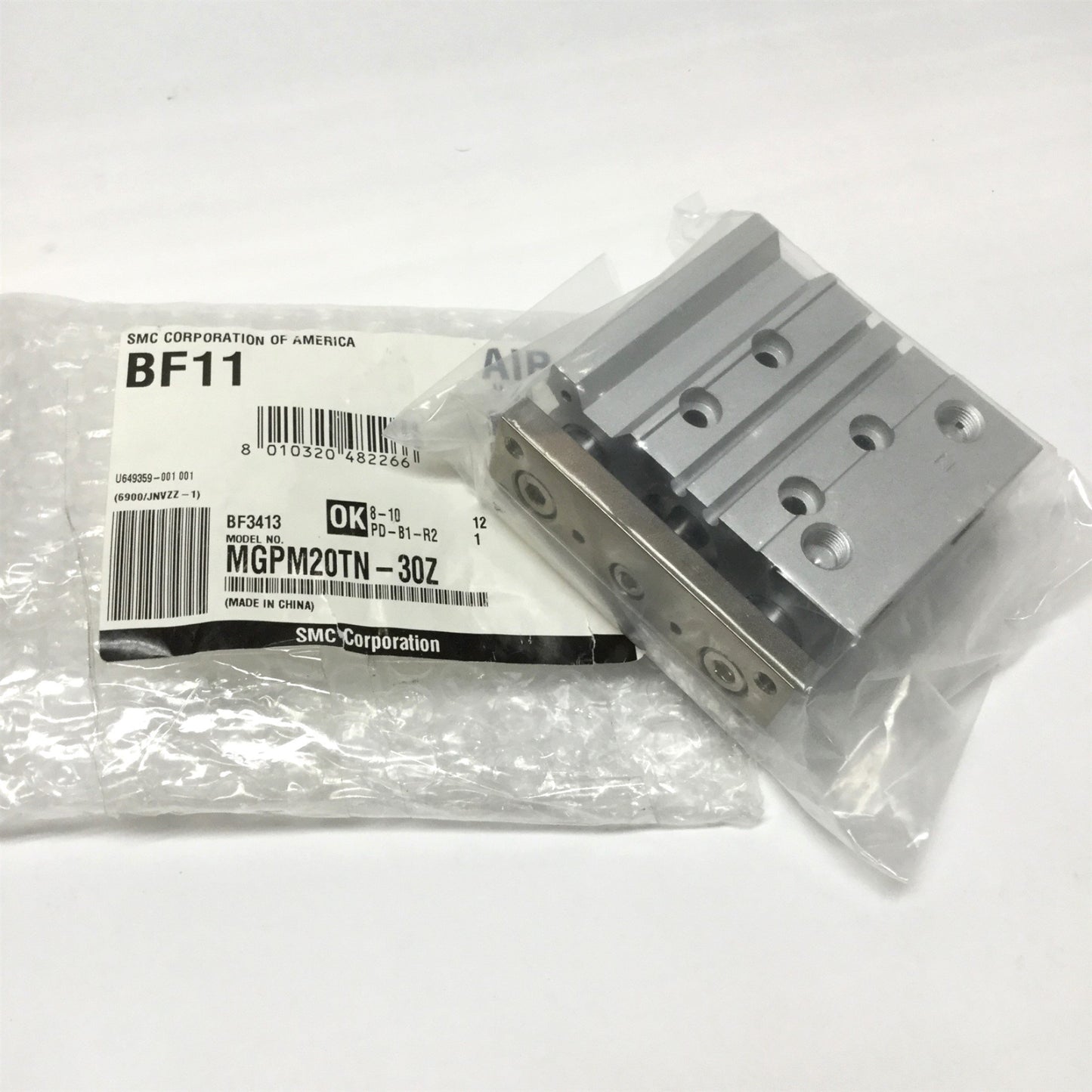 New SMC MGPM20TN-30Z Compact Guide Cylinder Slide Bearing 20mm Bore, 30mm Stroke