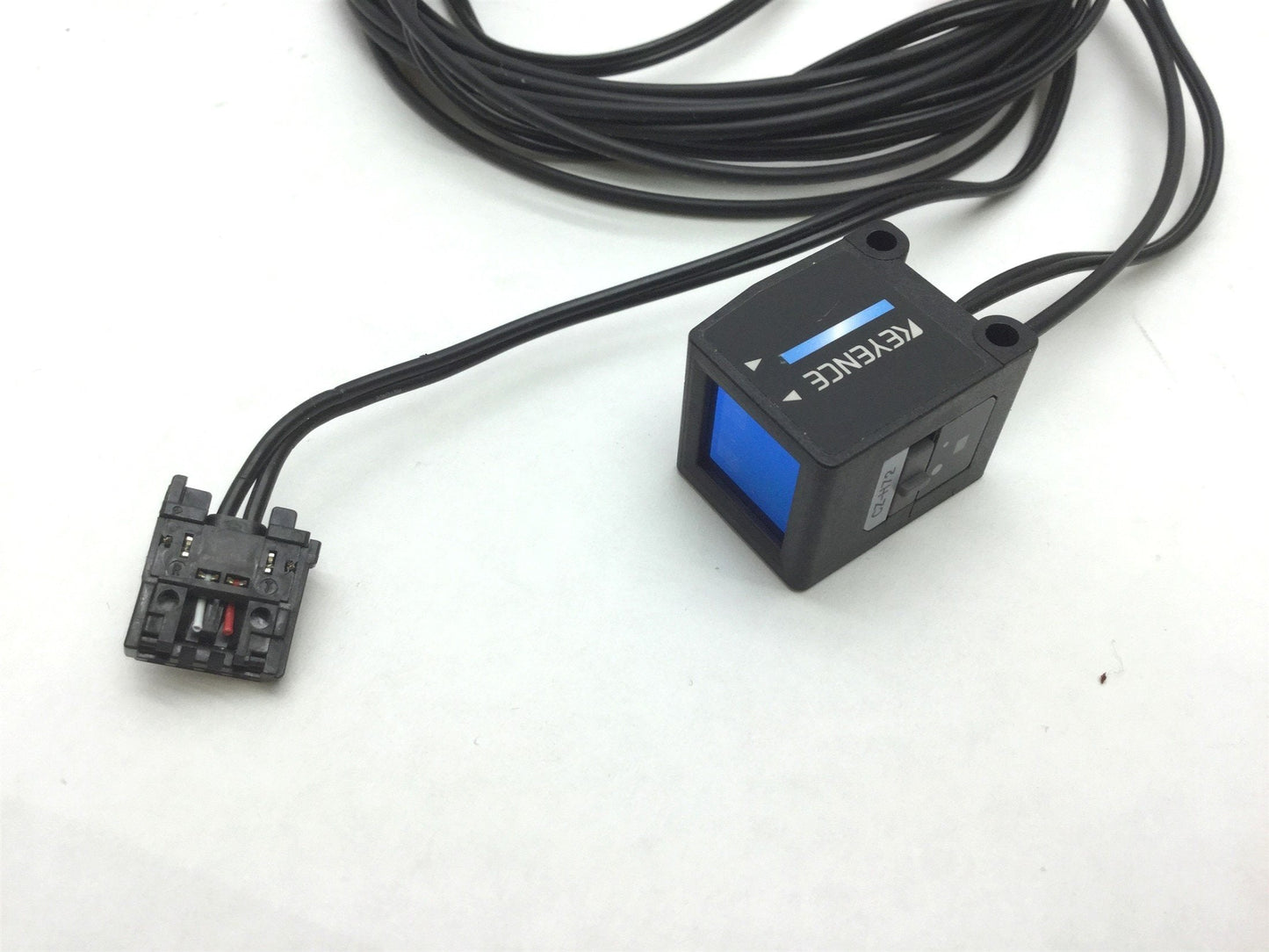 Used Keyence CA-H72 Reflective Sensor Head, Red Light, Detection Area: 15mm, Min: 3mm