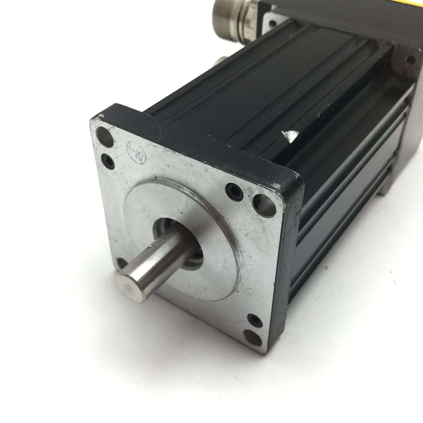 Used Parker SM232AQ-NPSN Servo Motor, Voltage: 340V, Shaft: 3/8", NEMA 23 Mounting