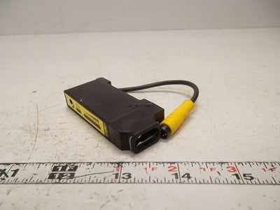 Used Banner D12SP6FVQ Fiber Optic Sensor 10-30VDC PNP