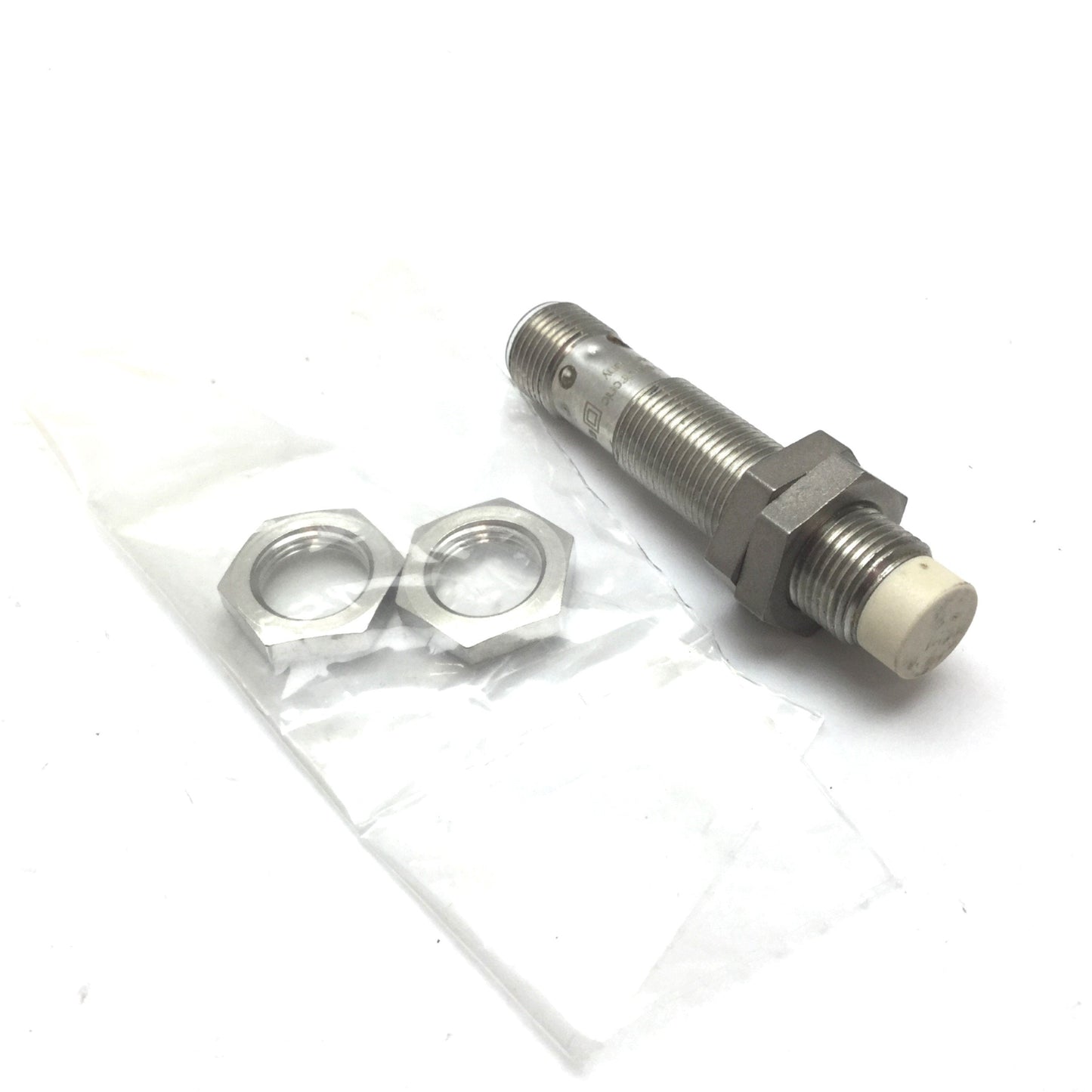 Used IFM Efector IF5811 Inductive Proximity Sensor, Range: 7mm, Power: 10-30VDC, Barrel: M12