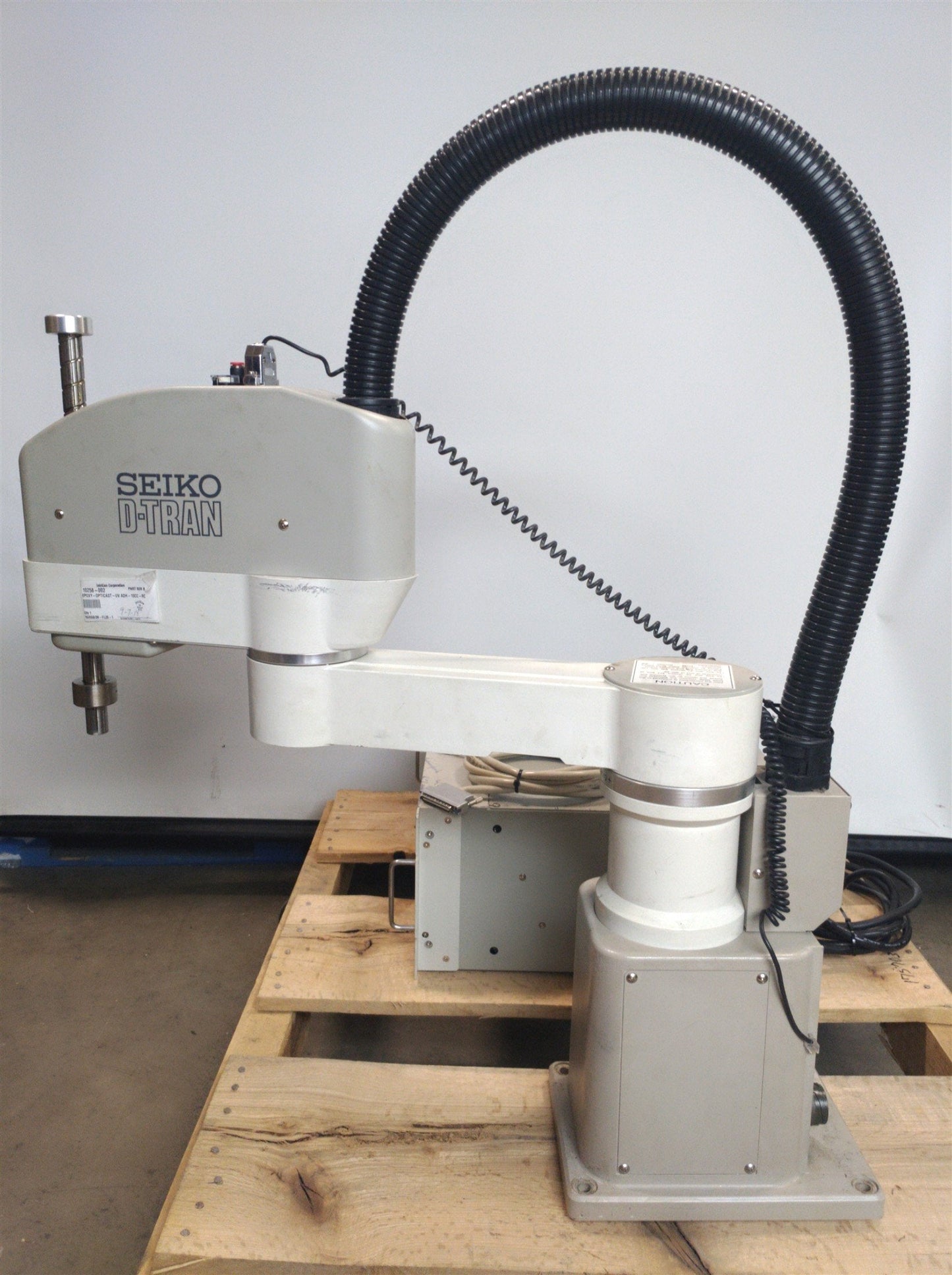 Used SEIKO TT8550 D-TRAN SCARA Robot Arm & SC-310 Controller 4-Axis 550mm Arm w/Cable