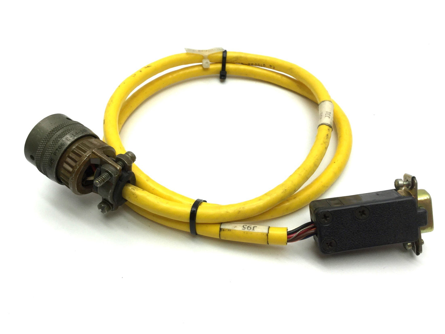 Used Parker 71-015018 Motor Feedback Cable, MS Round 18-Pin to DB9, 2.5' Long