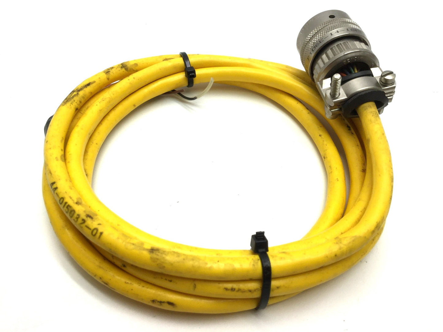 Used Parker 71-015886 Motor Feedback Cable, MS Round 18-Pin, 5' Long