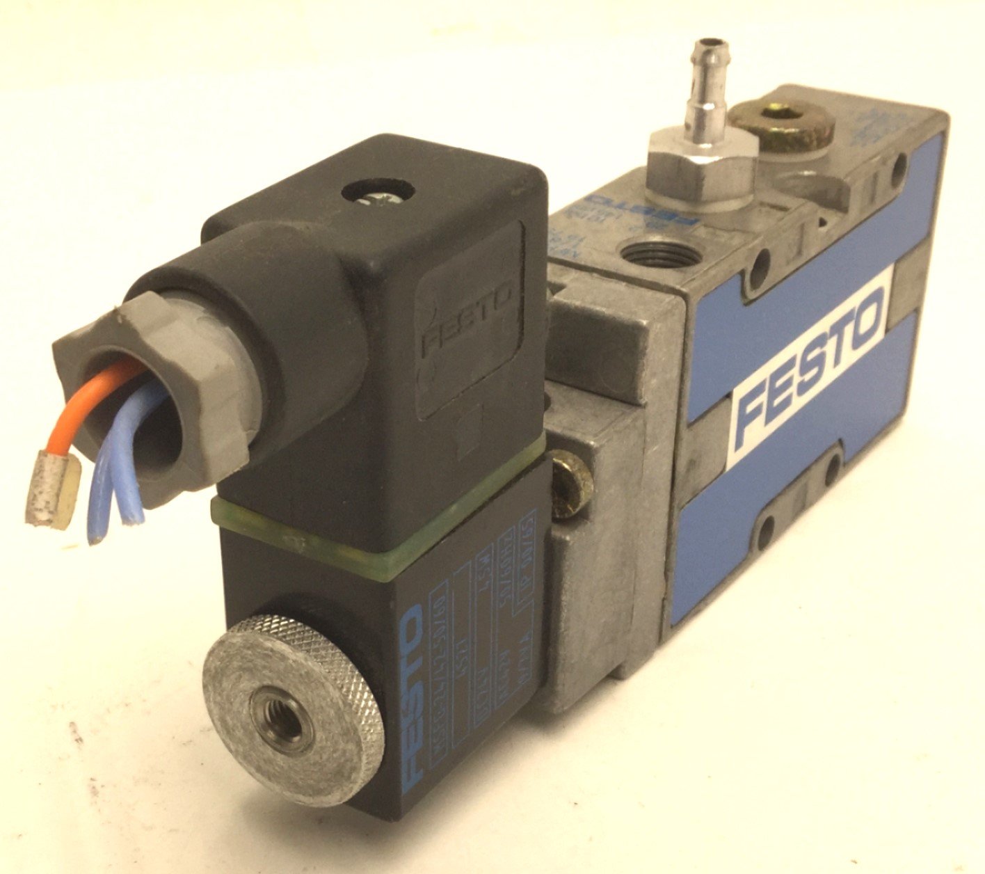 Used Festo MFH-5-1/8-B Solenoid Valve, 2-Position 5-Port, Pressure: 28-145psi/2-10bar