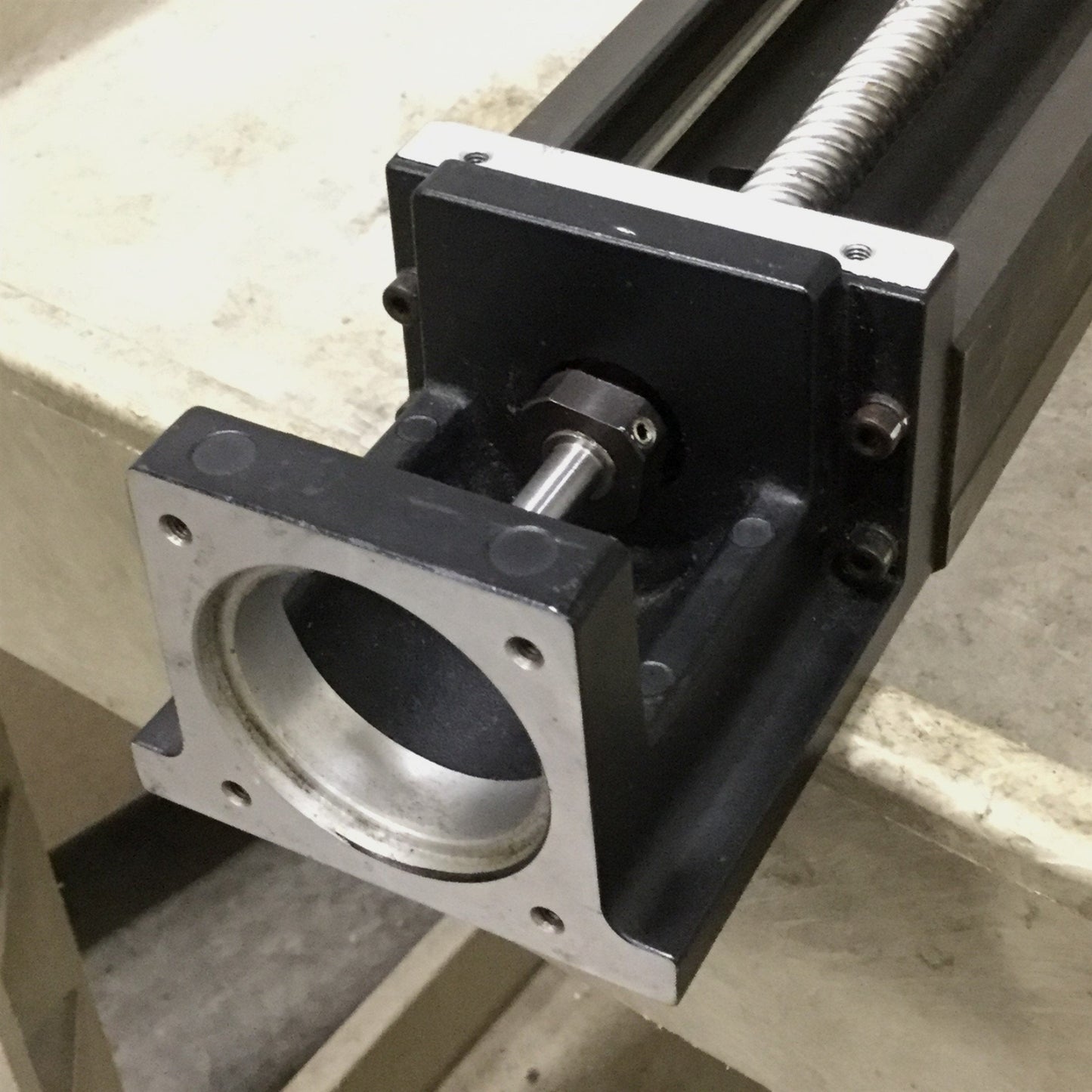 Used THK KR4620A-0790 LM Guide Linear Actuator, 790mm Stroke, 20mm Ball Screw Lead