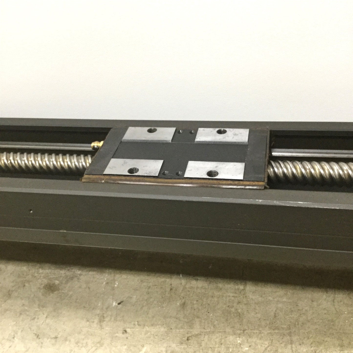 Used THK KR4620A-0790 LM Guide Linear Actuator, 790mm Stroke, 20mm Ball Screw Lead
