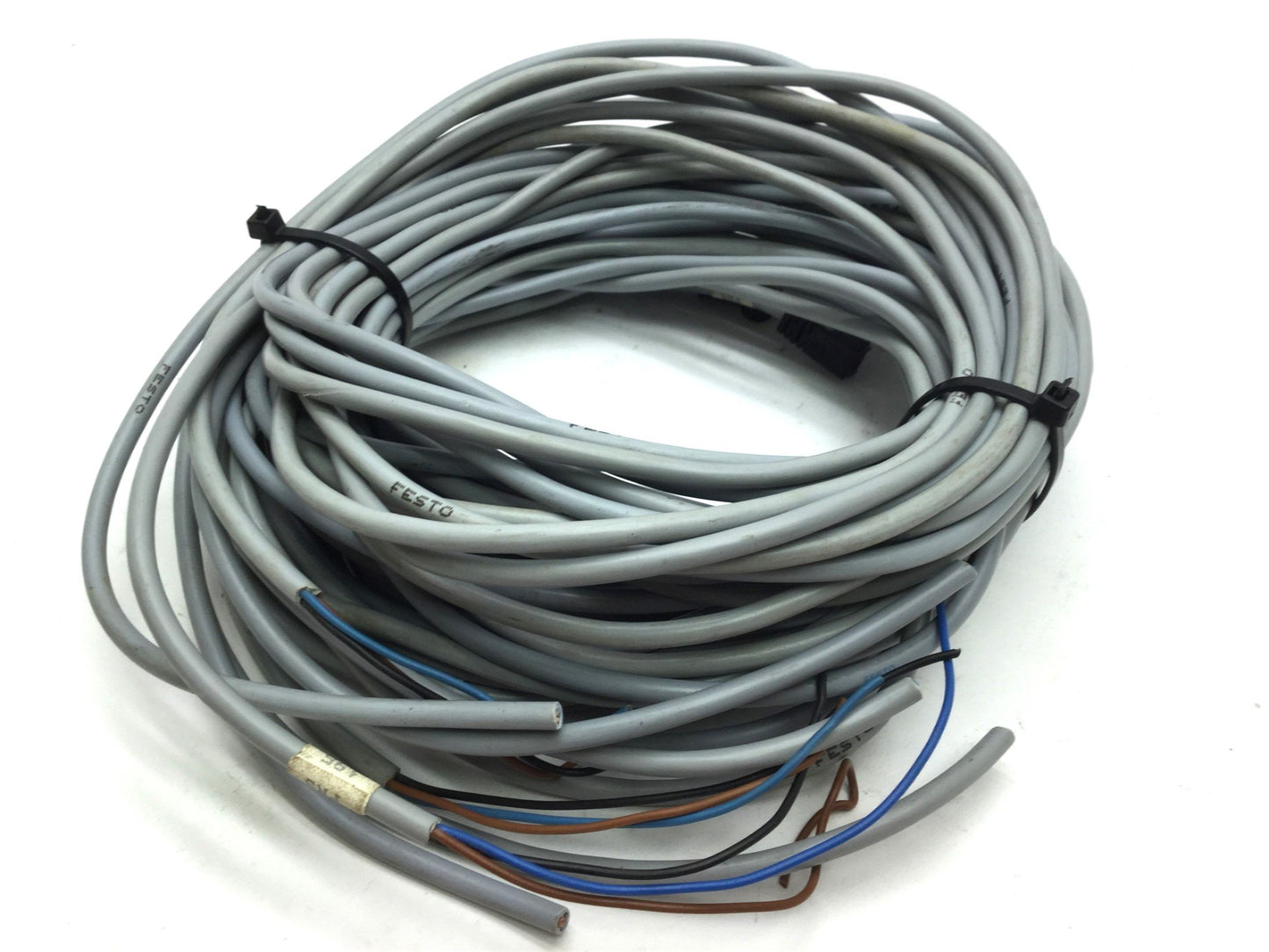 Used Lot of 8 Festo SIM-K-WD 15239 Connecting Right 90 Cables 3-Pin Length: 7.5'
