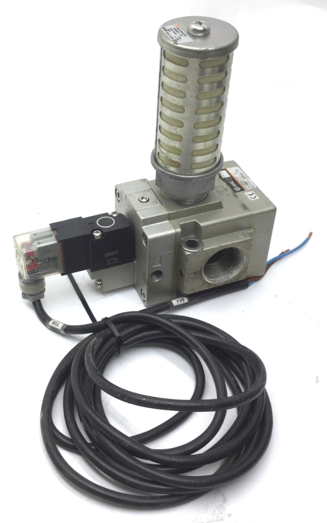 New SMC SS5Y9-Q1K006 Base With VO307-5D-Q Solenoid Valve And AN600-10 Silencer