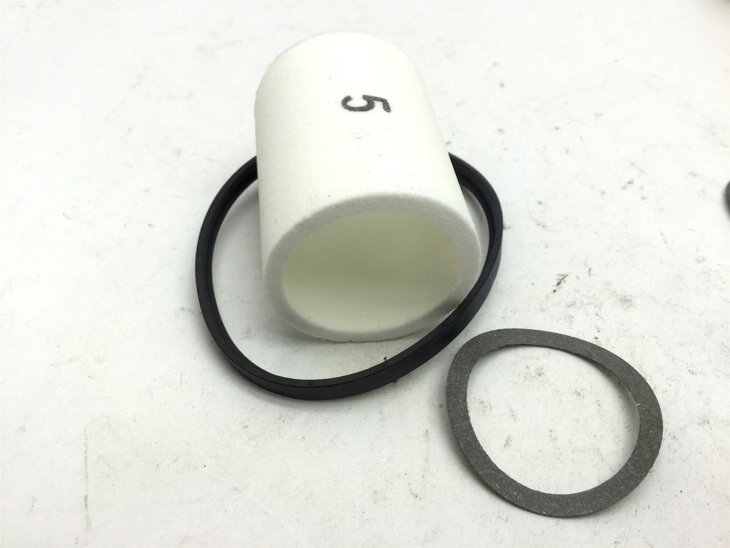 New – Open box Lot of 2 New PS103 Pneumatic Filter Elements 5 Micron