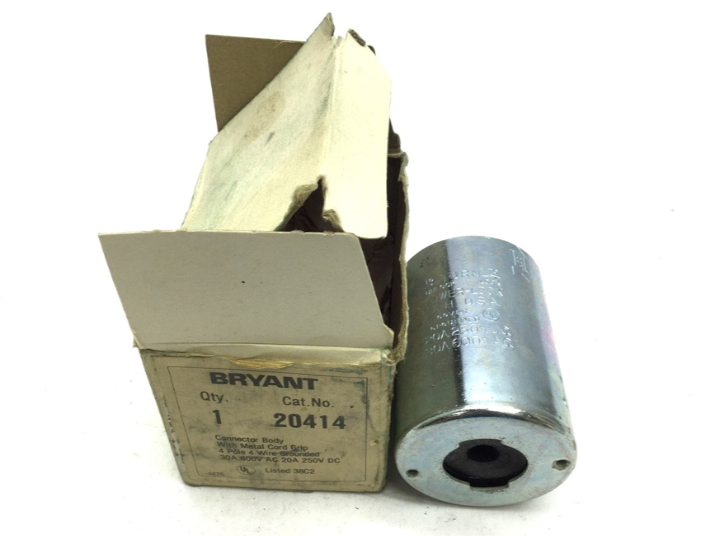 New Bryant 20414 Power Lock Armored Locking Non-Nema 20A 250VDC 30A 600VAC