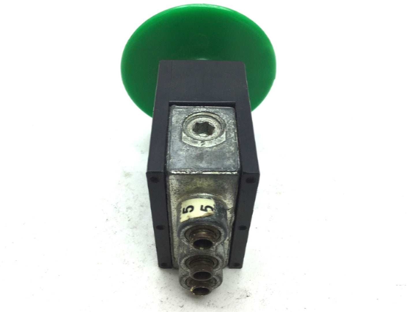 Used Aro 46I 2 Palm Push Button 2-Position 3-Way, Hose Port Diameter: 0.17"