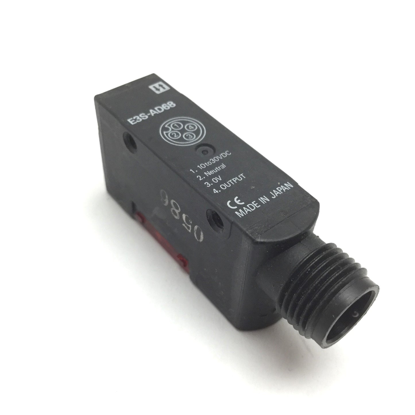 Used Omron E3S-AD68 Photoelectric Reflective Sensor, Range: 100mm, Supply: 10-30VDC