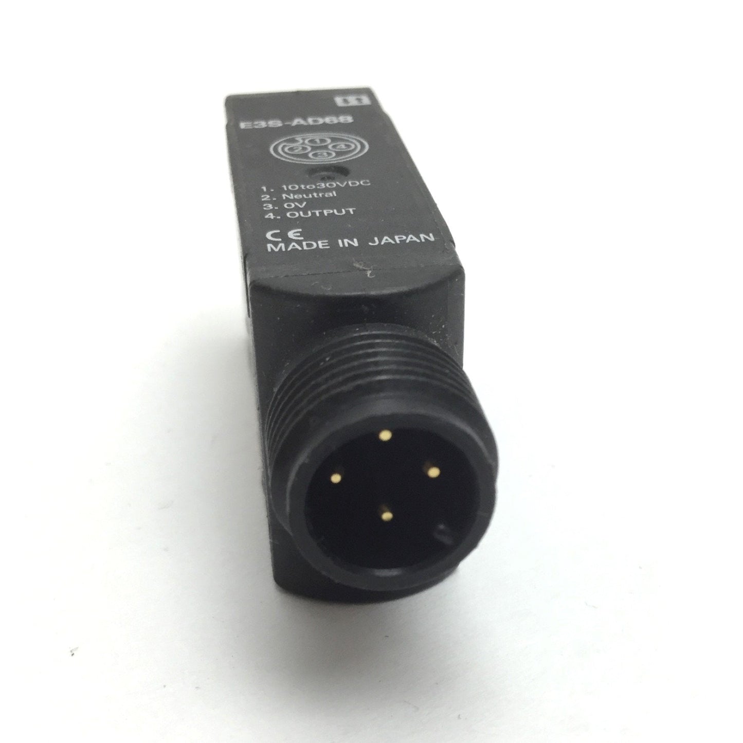 Used Omron E3S-AD68 Photoelectric Reflective Sensor, Range: 100mm, Supply: 10-30VDC