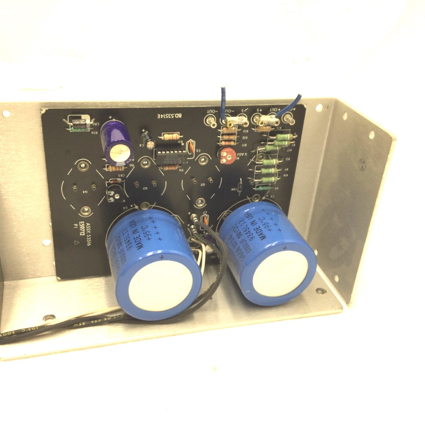 Used International Power IHE24-7.2 Power Supply In: 100/120/220/230/240VAC Out: 24VDC