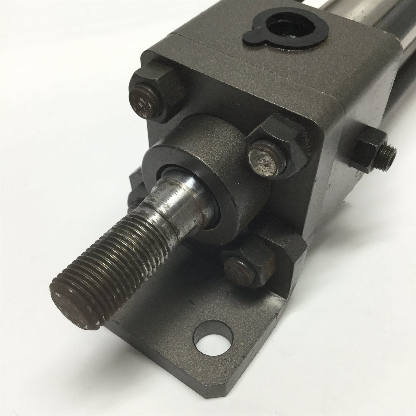 New – Open box SMC CHD2FLB32B-450 Hydraulic JIS Tie-Rod Cylinder 32mm Bore, 450mm Stroke, 7MPa