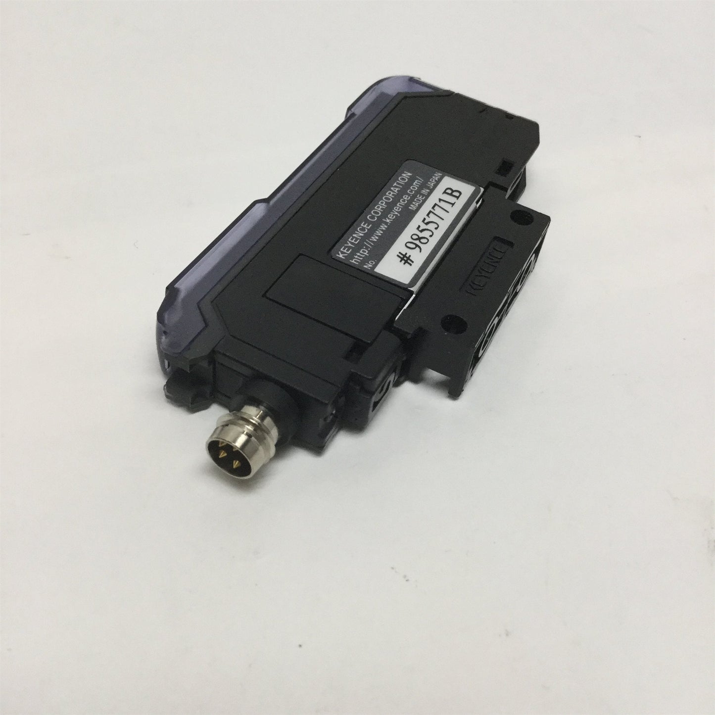 Used Keyence FS-V31C Fiber Optic Sensor Amplifier, 33æs, NPN, M8 Connector, 12-24VDC