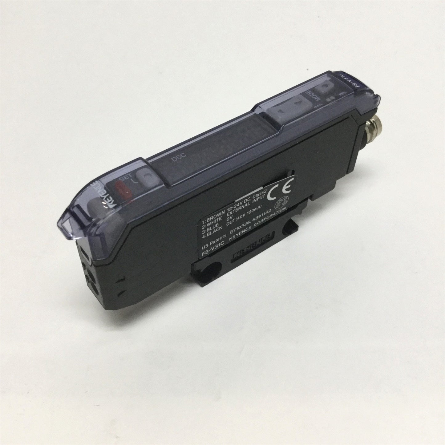 Used Keyence FS-V31C Fiber Optic Sensor Amplifier, 33æs, NPN, M8 Connector, 12-24VDC