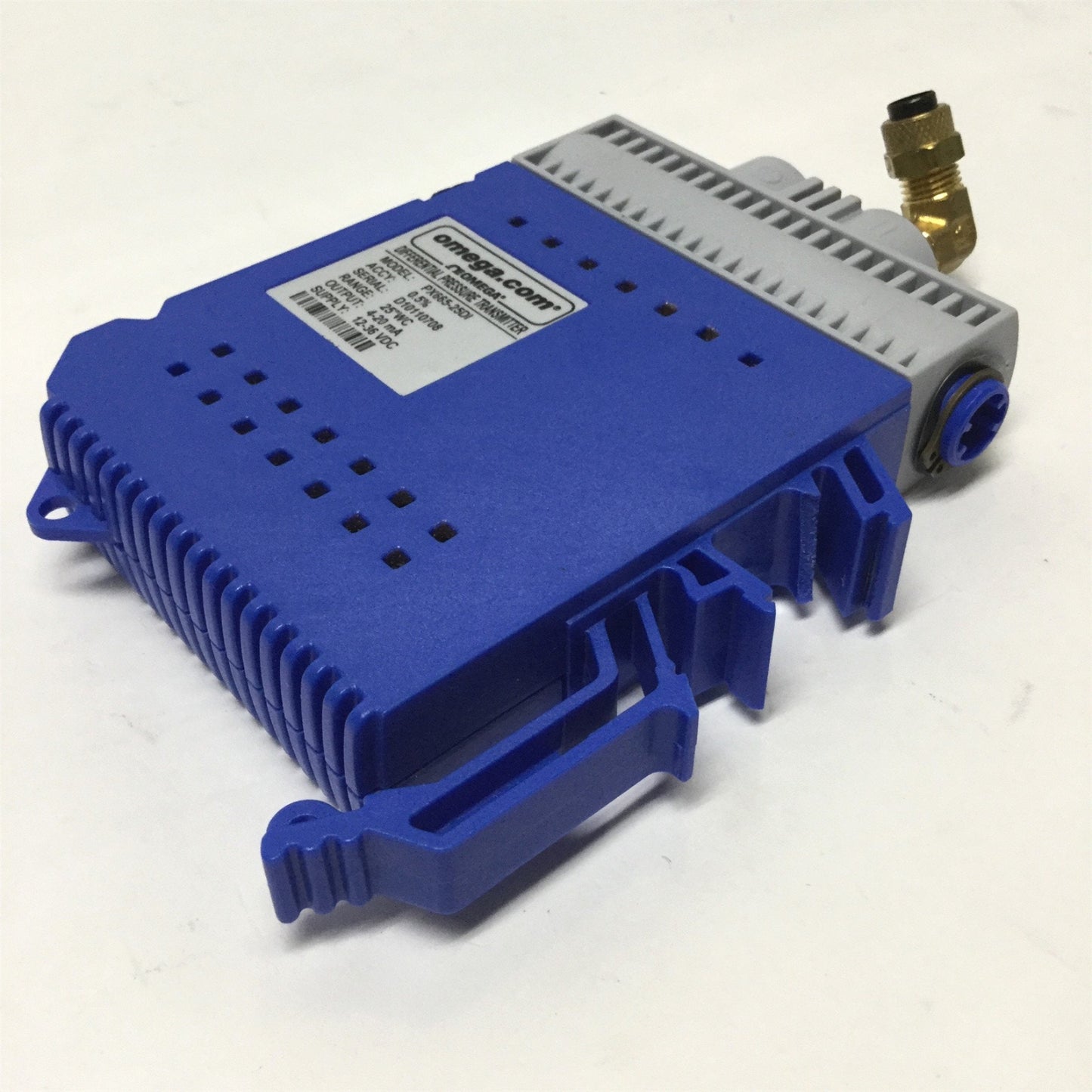 Used Omega PX665-25DI Differential Pressure Transmitter 12-36VDC, 25"WC Range, 4-20mA