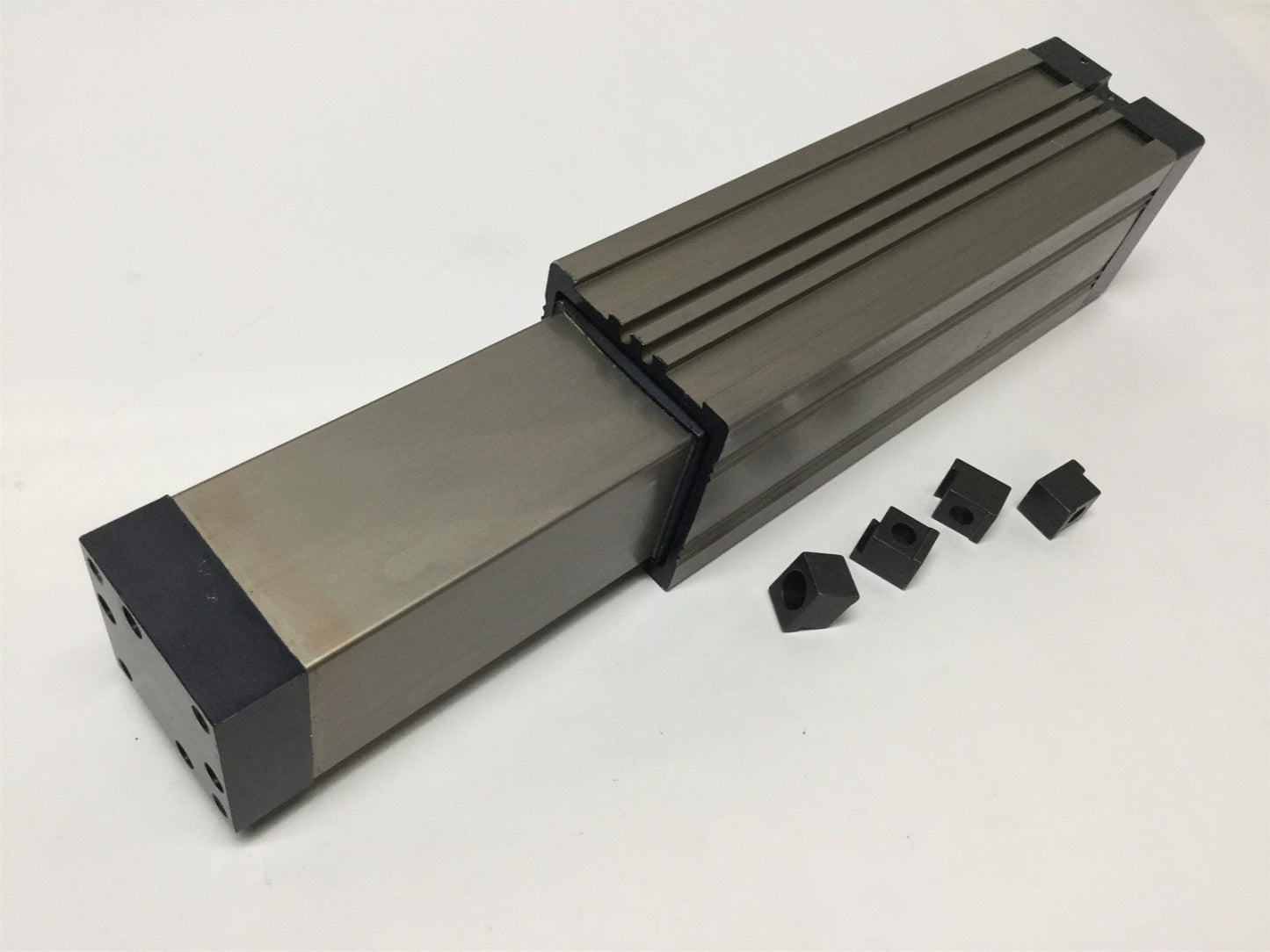 Used Bimba PM-094-A PneuMoment Linear Actuator Cylinder 1-1/16" Bore, 4" Stroke