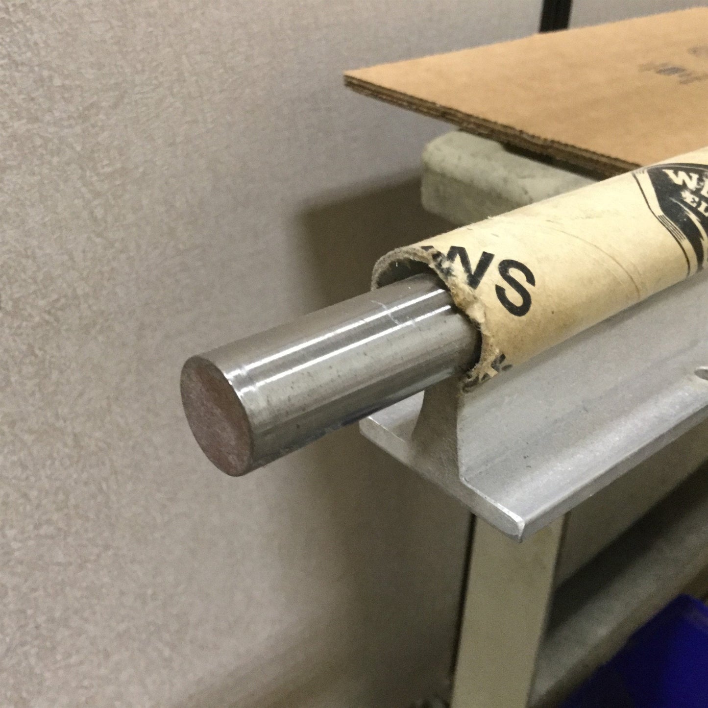 Used Bearing Block Support Rail Shaft, Length: 55.5", Rail Diameter: 0.75"