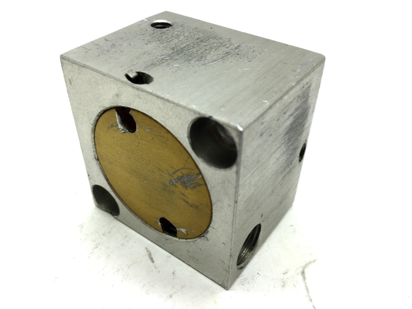 Used Compact S118X38 Pneumatic Cylinder, 1/8 NPT 10-32UNF, Travel: 3/8", Bore 1-1/8"