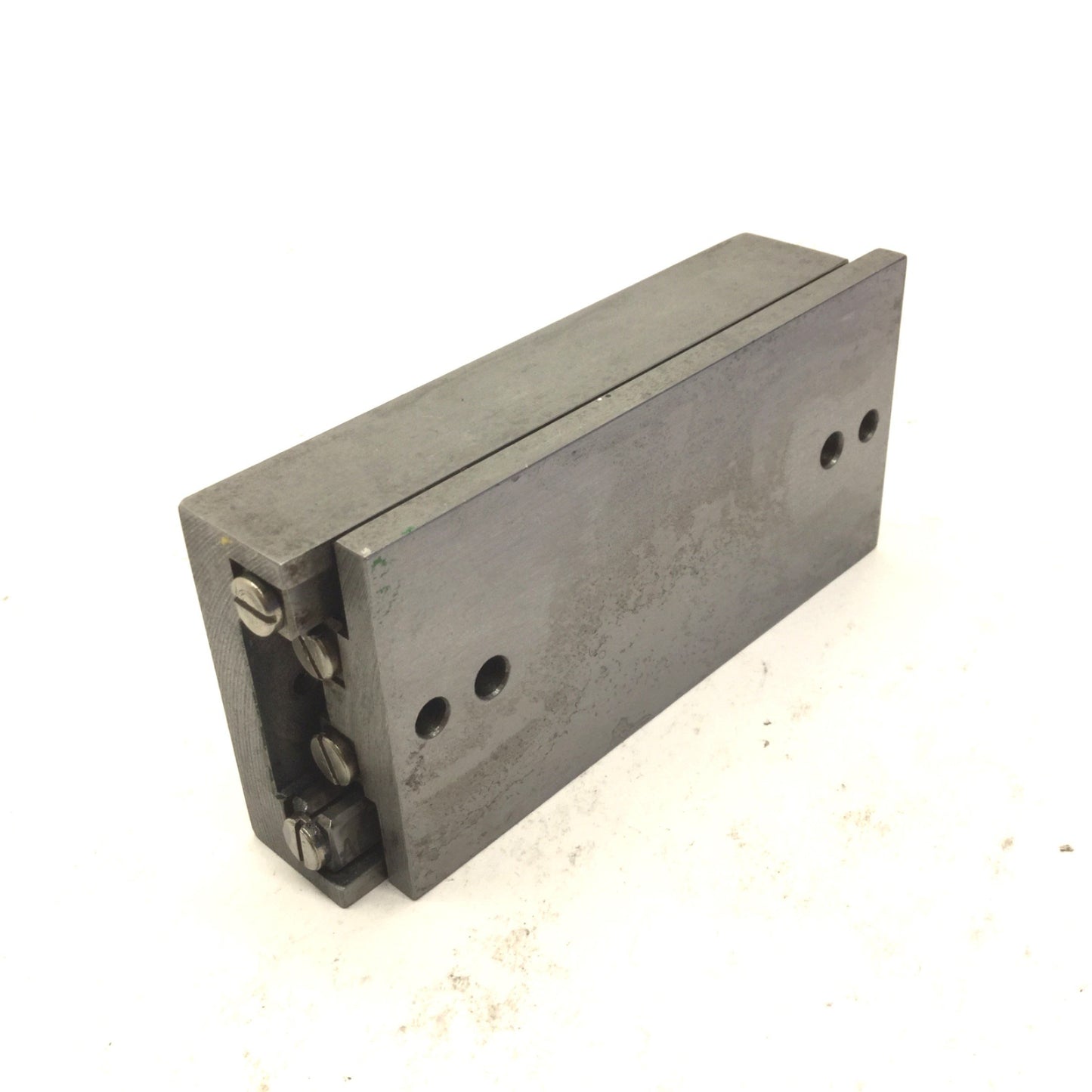 Used Alm 4x2 Cross-Roller Slide Stage Width: 2" Length: 4" Travel: 3-1/2" Height: 1"