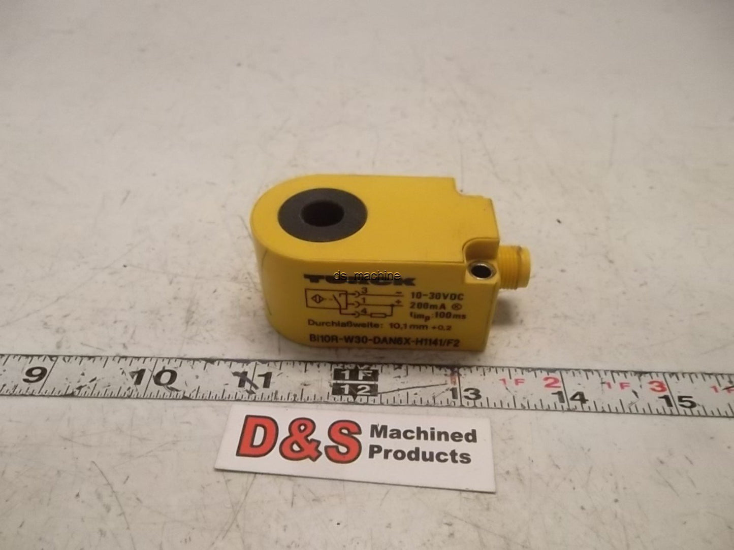 Used Turck Proximity Switch Bi10R-W30-DAN6X-H1141/F2