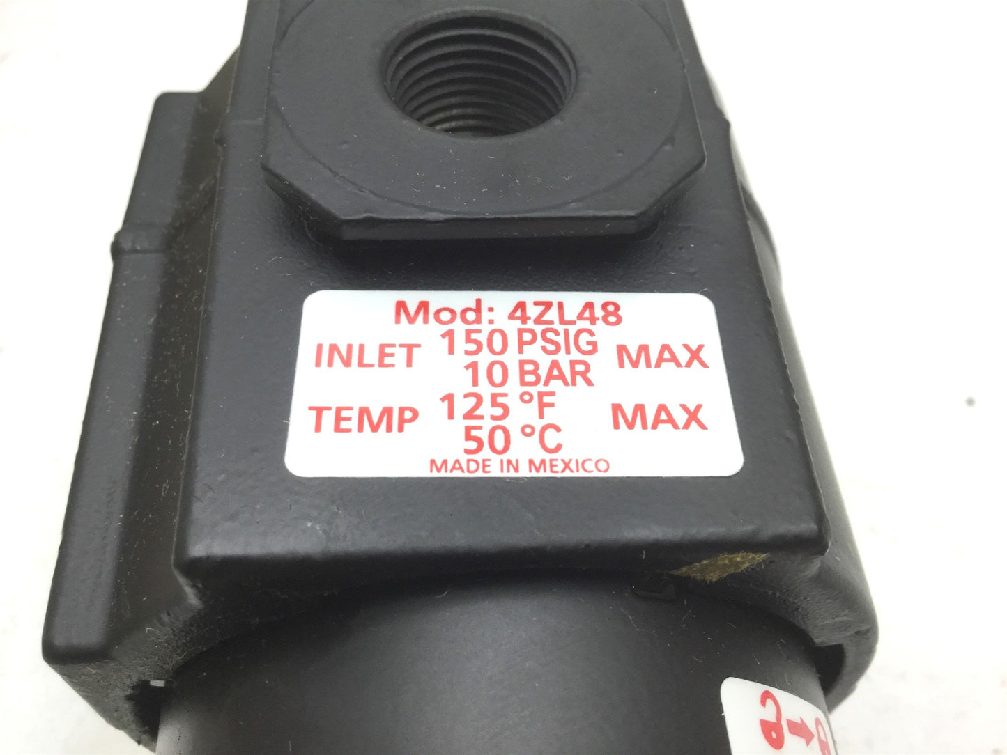 New Dayton 4ZL48 Pneumatic Air Line Filter, 150PSI, 114cfm, 3/8" NPT
