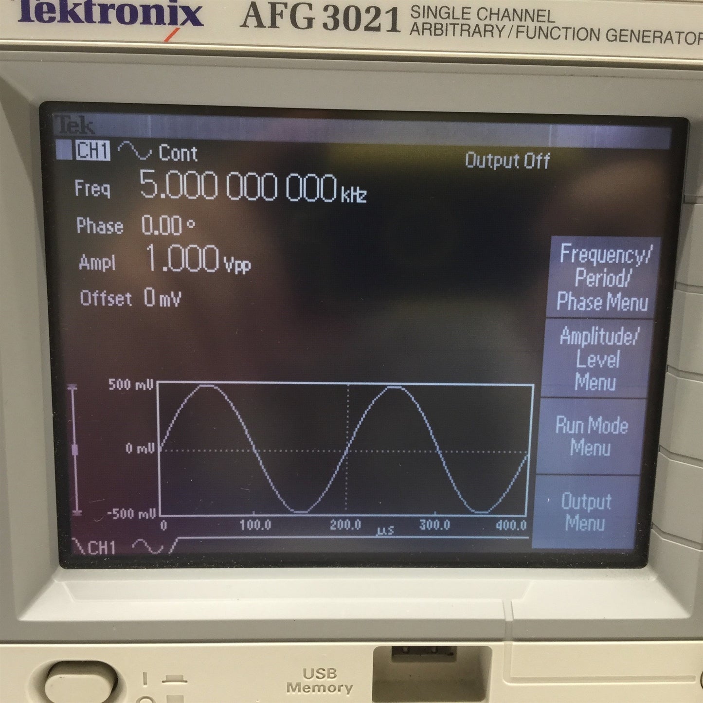 Used Tektronix AFG 3021 Single Channel Arbitrary/Function Generator 250MS/s 25MHz