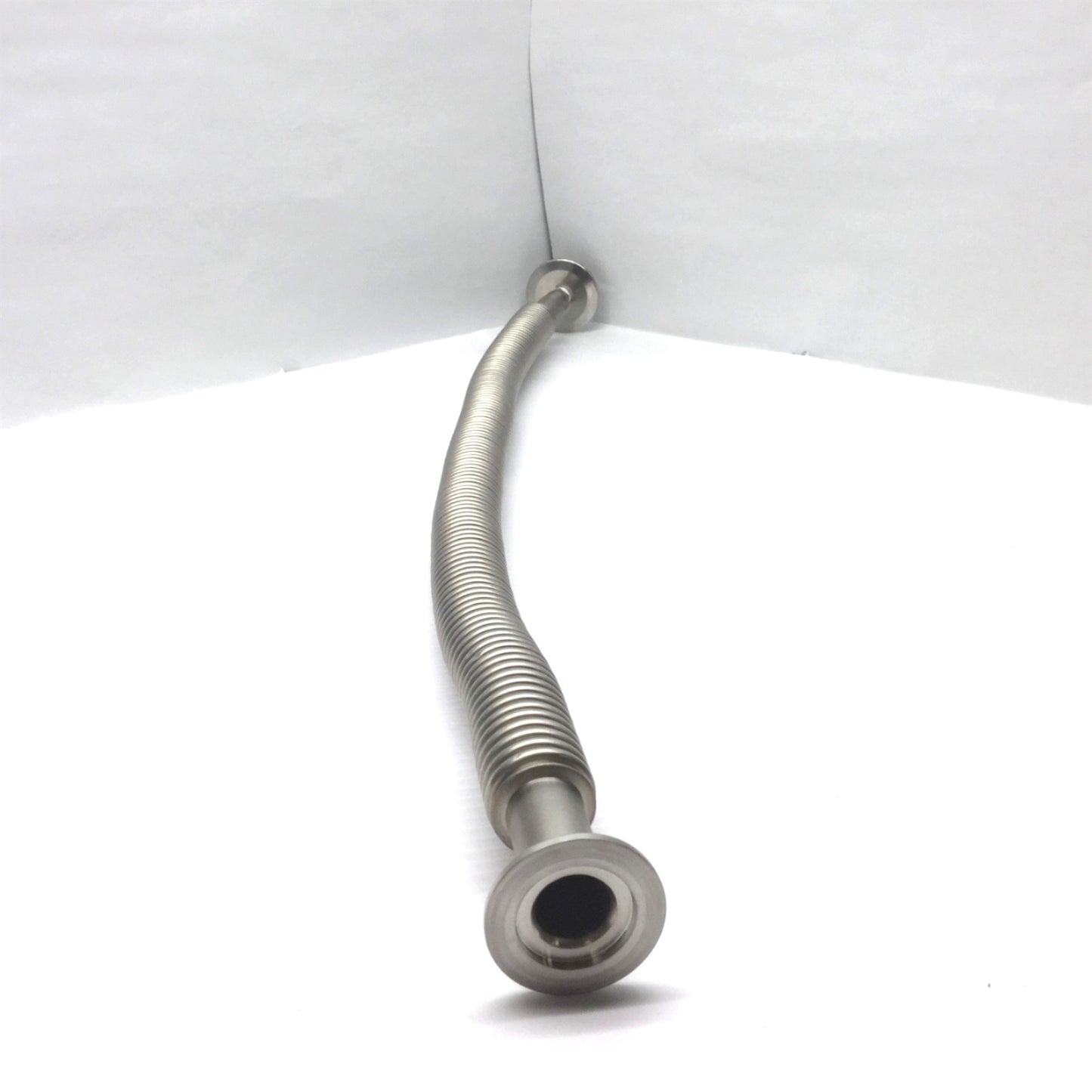 Used 321-12-X-24 Convoluted Stainless Steel Vacuum Tubing 70-1000°F 20-537°C 3/4"OD