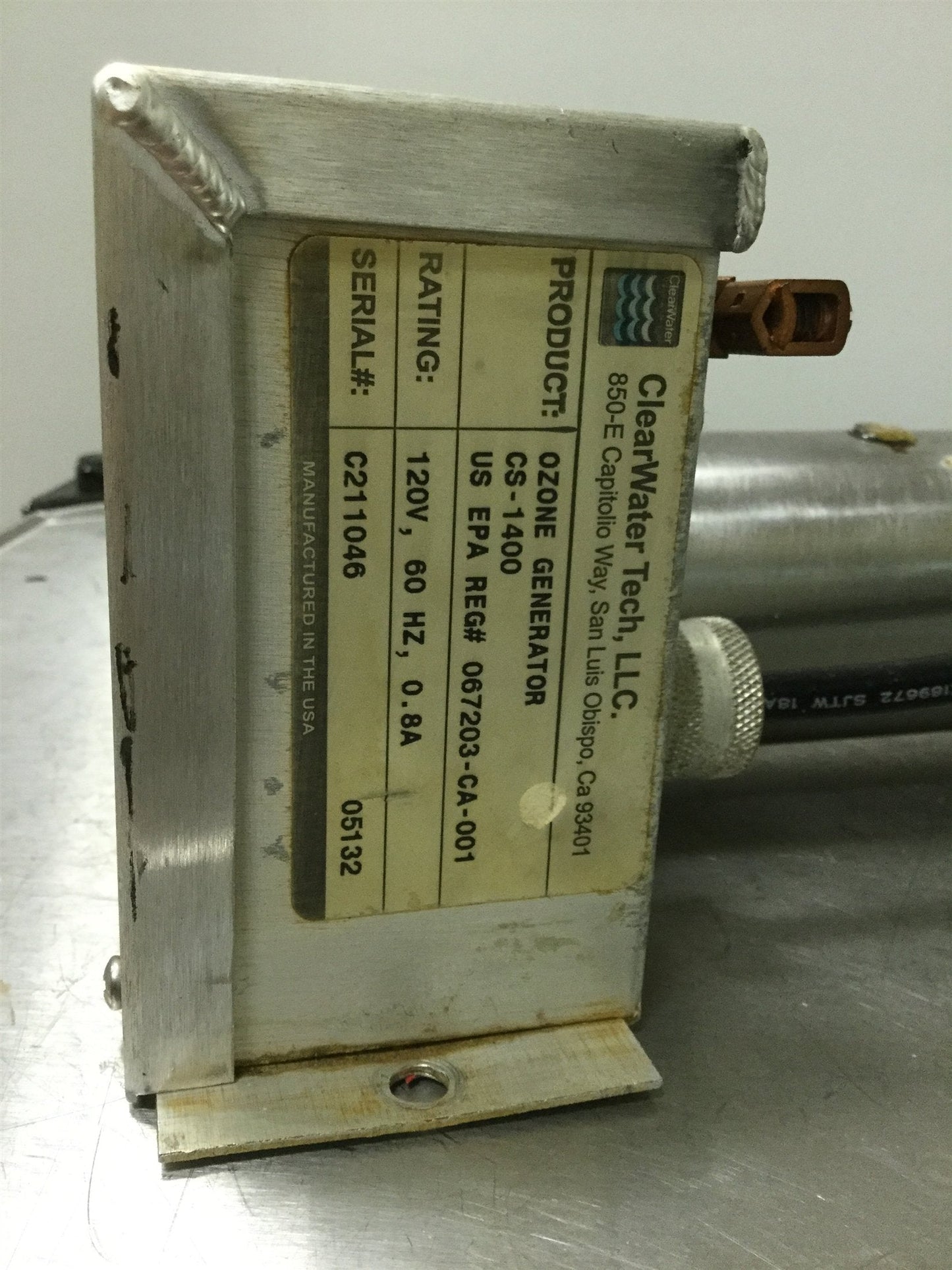Used ClearWater Tech CS-1400 Ozone Generator 0.5 Grams/Hour 30SCFH 120VAC 60Hz 0.8A