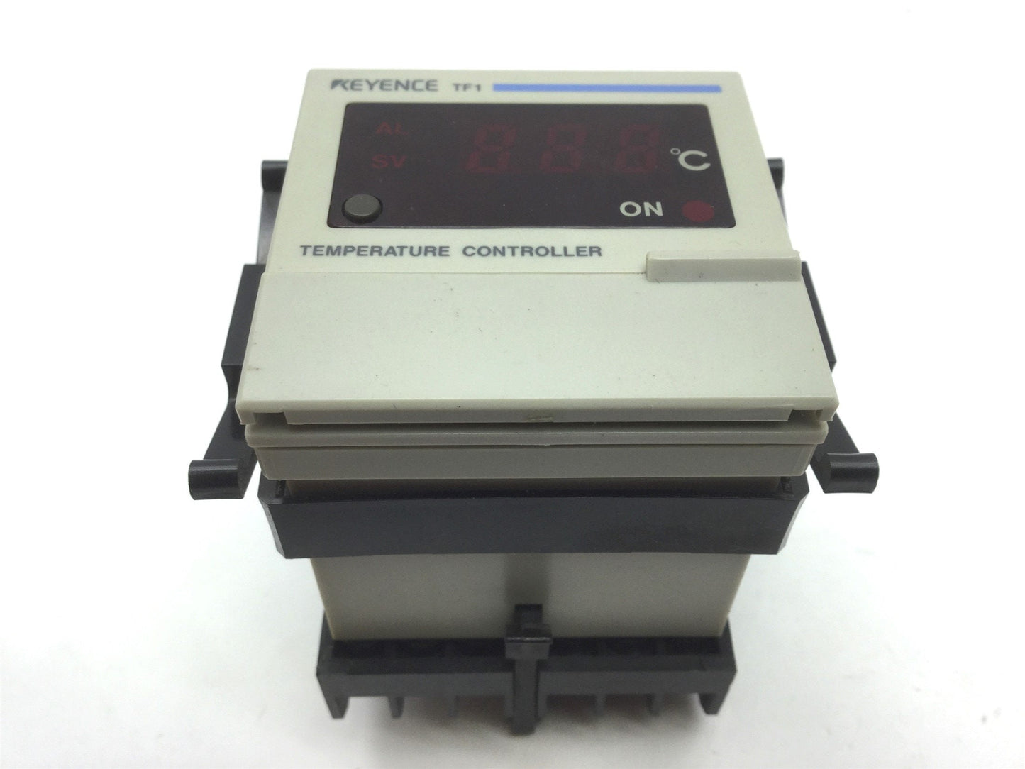 Used Keyence TF1-15 Temperature Controller Panel Mount Voltage 12-24VDC